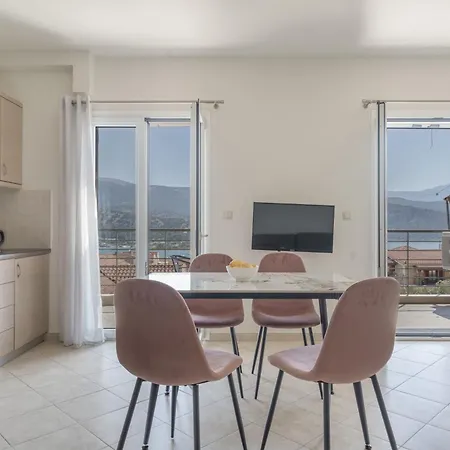 Ardavani 9 Apartment *